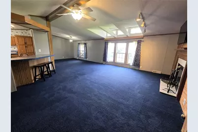 430 W Keeling Ave, Derry Township, PA 15627 - Photo 6
