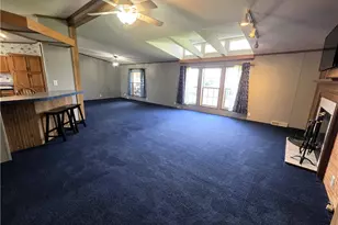 430 W Keeling Ave, Derry Township, PA 15627 - Photo 6