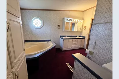 430 W Keeling Ave, Derry Township, PA 15627 - Photo 20