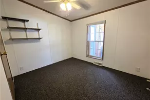 430 W Keeling Ave, Derry Township, PA 15627 - Photo 24