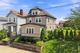517 Reno St, Rochester, PA 15074 - Photo 1