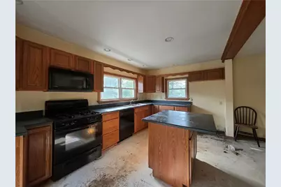 1731 Pulaski Rd, Neshannock Township, PA 16105 - Photo 8
