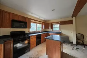 1731 Pulaski Rd, Neshannock Township, PA 16105 - Photo 8