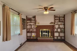 18 Joanne Dr, Latrobe, PA 15650 - Photo 10