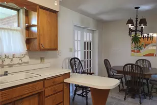 18 Joanne Dr, Latrobe, PA 15650 - Photo 6
