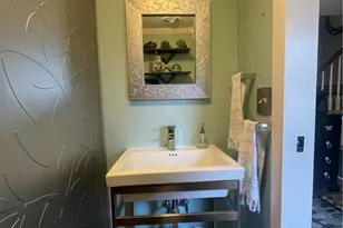 813 Scott Ave, Pittsburgh, PA 15116 - Photo 12