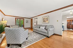 131 Derwent Dr, Ross Twp, PA 15237 - Photo 8