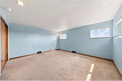 114 Jefferson Dr, Lower Burrell, PA 15068 - Photo 20