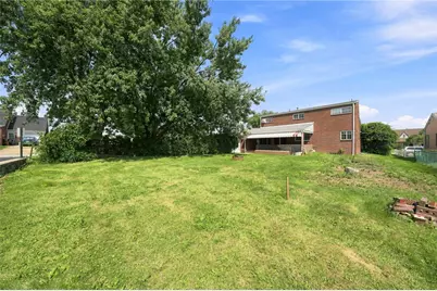 114 Jefferson Dr, Lower Burrell, PA 15068 - Photo 34