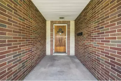 114 Jefferson Dr, Lower Burrell, PA 15068 - Photo 4