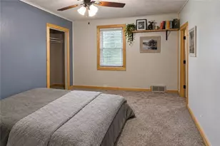 9966 Broadway St, North Huntingdon, PA 15642 - Photo 10