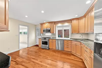 801 Linda Lane, Pittsburgh, PA 15243 - Photo 12
