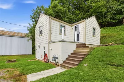 424 Glenfield Road, Glenfield, PA 15143 - Photo 2