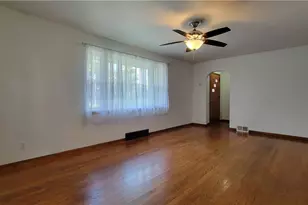 1390 N Ctr Ave, Somerset Township, PA 15501 - Photo 8