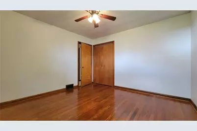 1390 N Center Ave, Somerset Township, PA 15501 - Photo 16