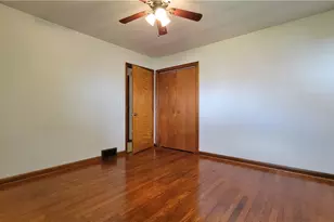 1390 N Ctr Ave, Somerset Township, PA 15501 - Photo 16