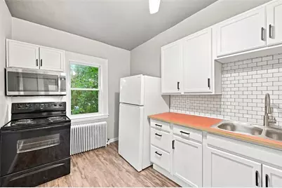 1633 Brownsville Rd, Pittsburgh, PA 15210 - Photo 8