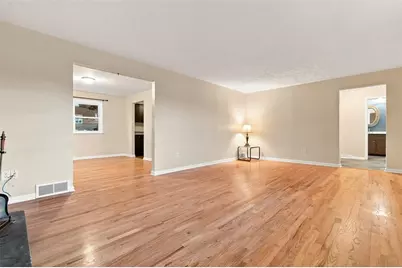 1003 Edward St, North Versailles, PA 15137 - Photo 8