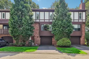 330 Woodbridge Dr, Ross Twp, PA 15237 - Photo 1