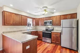 330 Woodbridge Dr, Ross Twp, PA 15237 - Photo 14