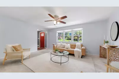 1033 Maripat Dr, South Park, PA 15129 - Photo 4