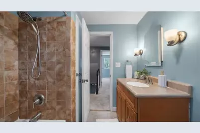 1033 Maripat Dr, South Park, PA 15129 - Photo 28