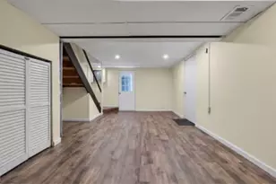 1033 Maripat Dr, South Park, PA 15129 - Photo 30