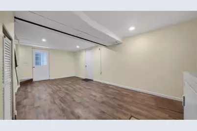 1033 Maripat Dr, South Park, PA 15129 - Photo 32