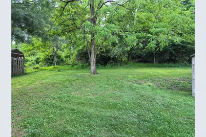 4008 Finleyville Elrama Rd, Finleyville, PA 15332 - Photo 24