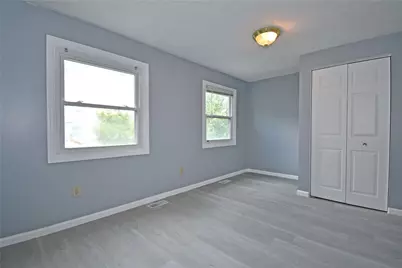 107 Old Village Ln, Bethel Park, PA 15102 - Photo 22