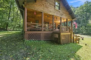 107 N Locust St, Hempfield Township, PA 15644 - Photo 6