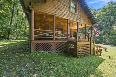 107 N Locust Dr, Hempfield Township, PA 15644 - Photo 6