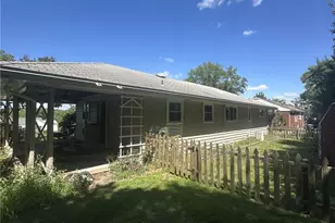 2911 Clayton Rd, Chippewa Township, PA 15010 - Photo 2