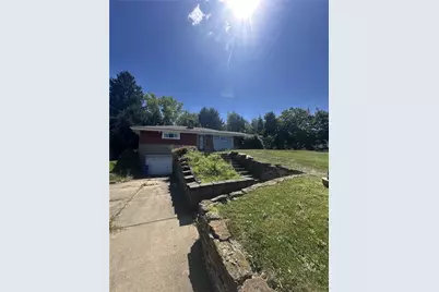 2911 Clayton Rd, Chippewa Township, PA 15010 - Photo 1