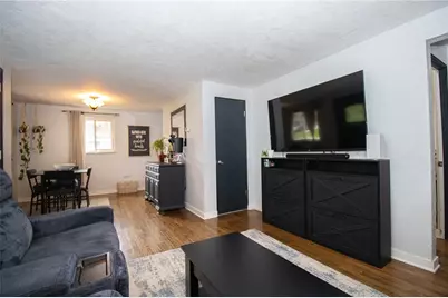 1112 Logan Rd, Bethel Park, PA 15102 - Photo 22