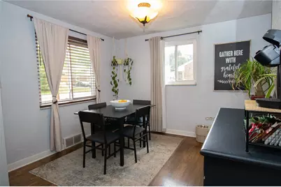 1112 Logan Rd, Bethel Park, PA 15102 - Photo 8