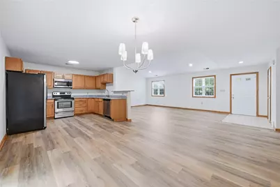 685 Theresa Ave #102, Hermitage, PA 16148 - Photo 10