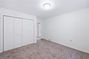 685 Theresa Ave, Hermitage, PA 16148 - Photo 24
