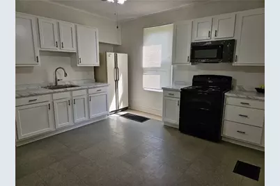 157 Bridge St, Verona, PA 15147 - Photo 6