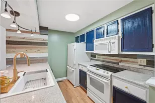 5232 Mallard Dr, Hampton, PA 15044 - Photo 6
