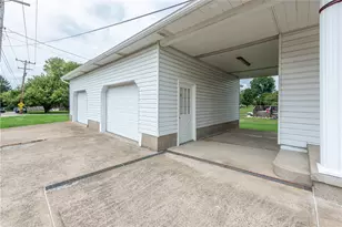 146 Carmichaels St, Dry Tav-Rices Landing, PA 15357 - Photo 8
