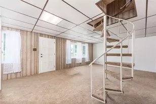 146 Carmichaels St, Dry Tav-Rices Landing, PA 15357 - Photo 18