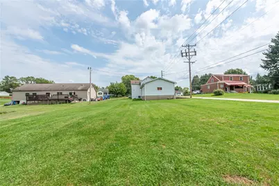 146 Carmichaels Street, Dry Tav-Rices Landing, PA 15357 - Photo 46
