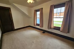 29 E Katherine Ave, Washington, PA 15301 - Photo 22
