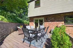 1024 Surrey Woods Rd, Bethel Park, PA 15102 - Photo 40