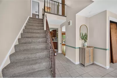 1024 Surrey Woods Rd, Bethel Park, PA 15102 - Photo 18