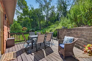 1024 Surrey Woods Rd, Bethel Park, PA 15102 - Photo 42