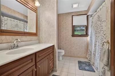 1024 Surrey Woods Rd, Bethel Park, PA 15102 - Photo 30