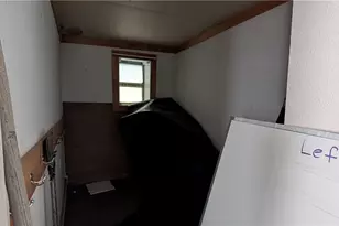 203 Newtown Ave, East Bethlehem, PA 15348 - Photo 6