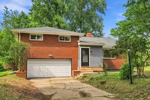 4 Harmar Dr, Cheswick, PA 15024 - Photo 1